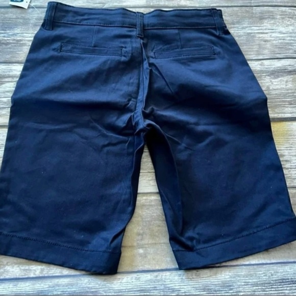 NWT NAVY UNIFORM SHORTS - Picture 3 of 3
